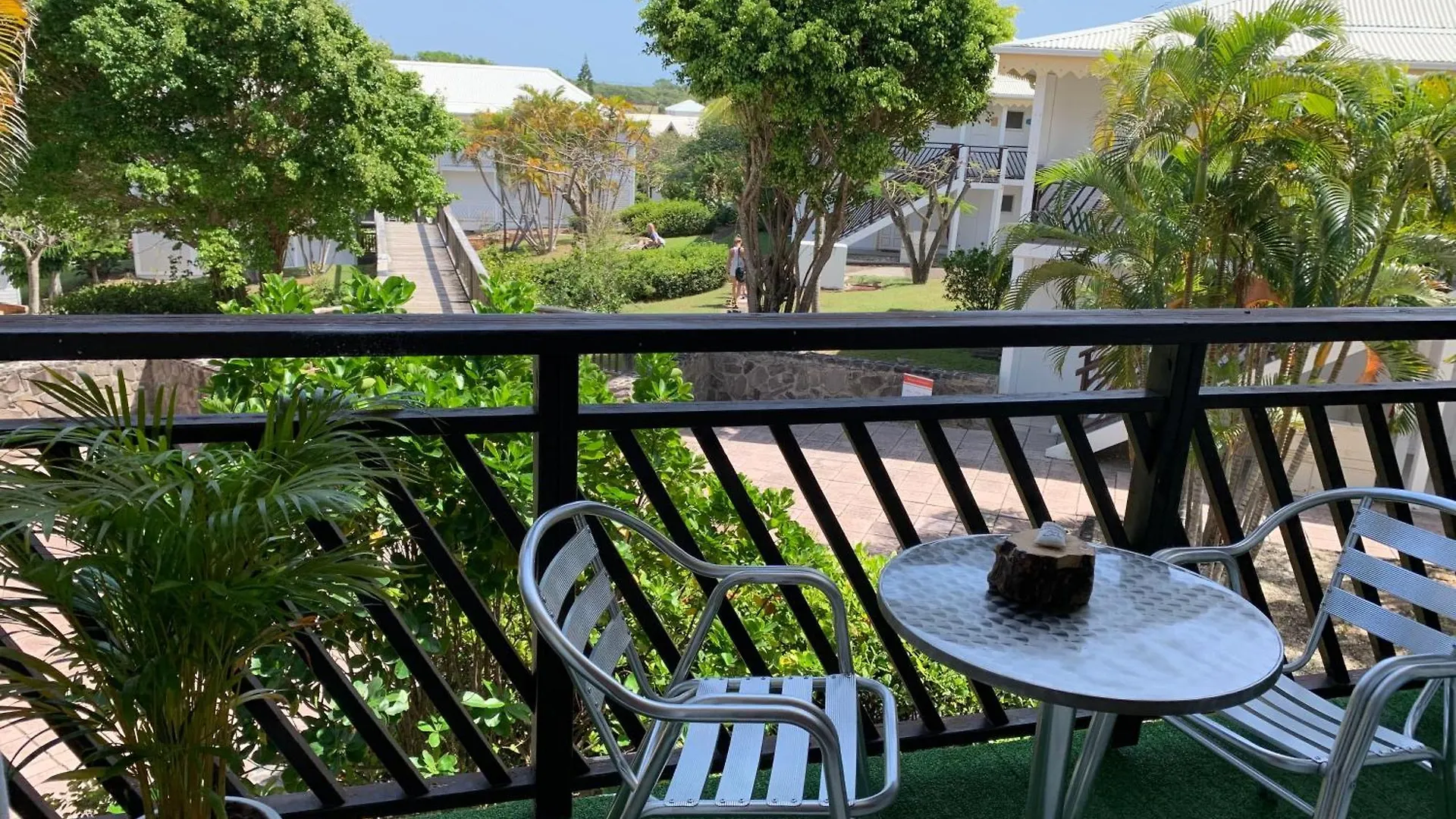 Apartment Bikini & Martini Residence Manganao Plage & Piscine Privee Saint-Francois