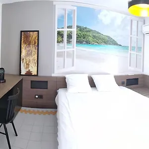 Apartment Avec Grande Piscine, Vanille Caraibes, Saint-Francois (Grande-Terre)
